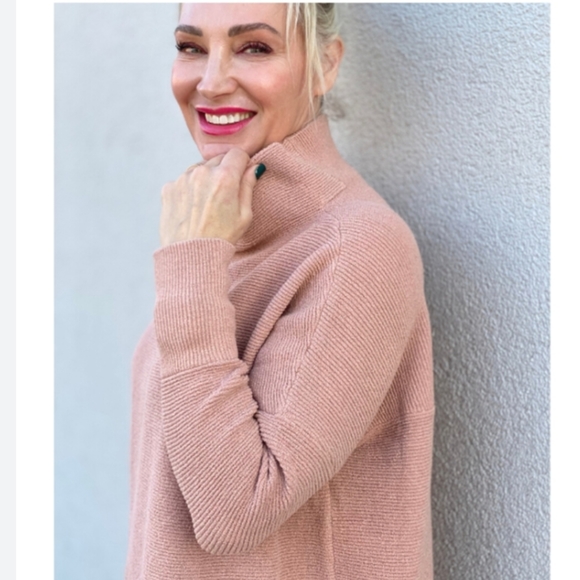 Free People Ottoman Tunic in Cafe Cream - Picture 4 of 8